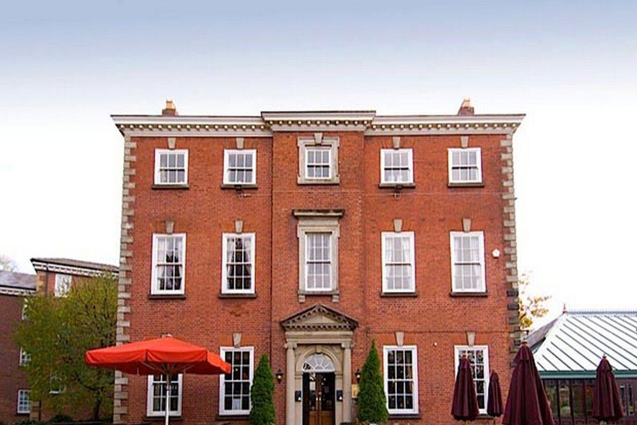 Premier Inn Premier Inn Stockport Central Экстерьер фото