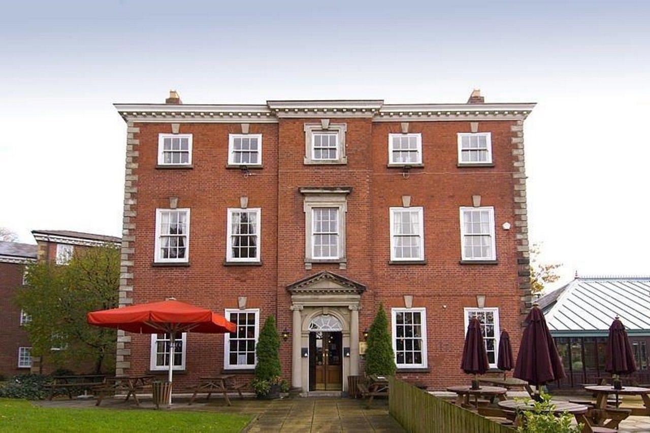 Premier Inn Premier Inn Stockport Central Экстерьер фото