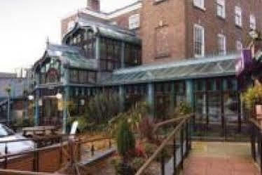 Premier Inn Premier Inn Stockport Central Экстерьер фото